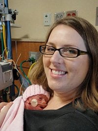 Photo of Emma Kielty and her mom in the hospital